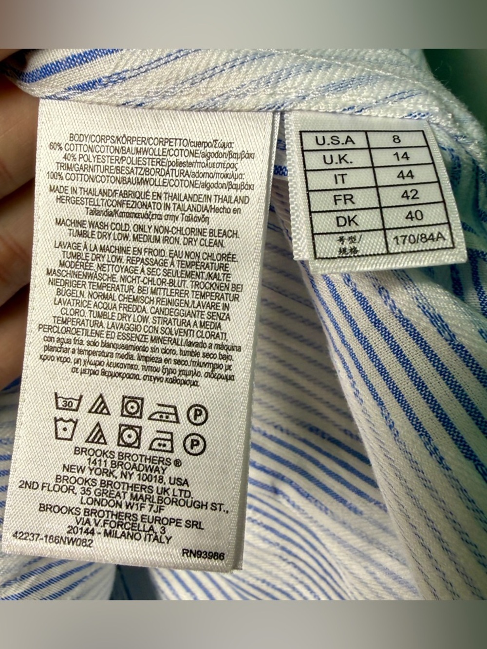 Brooks Brothers Seersucker Fringe Diamond Sleeveless Blouse | Blue Stripe | 8 - Picture 3 of 6